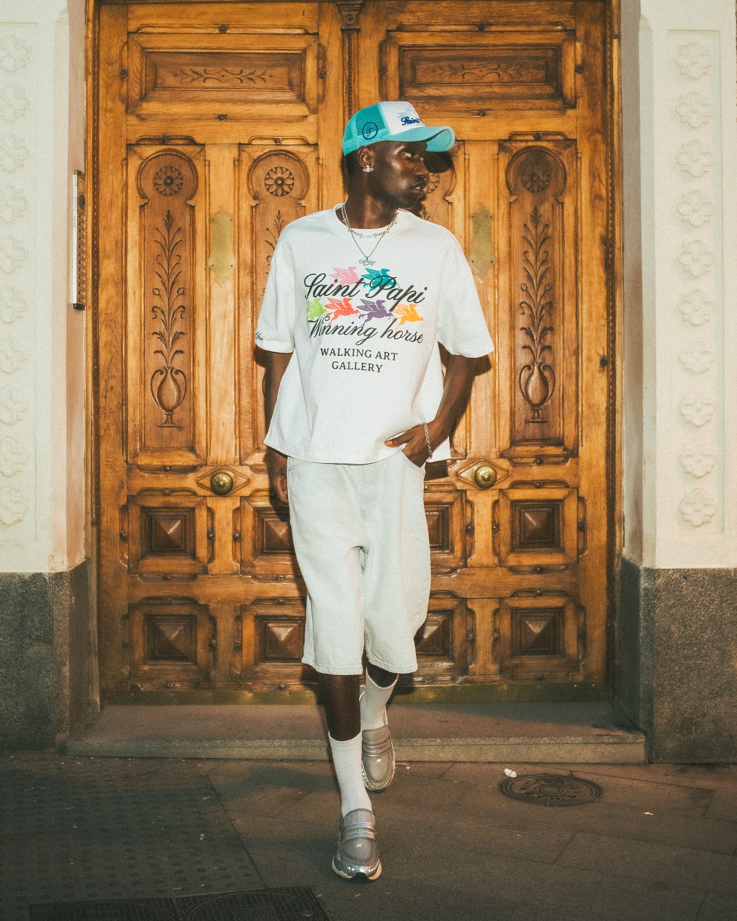 FLYING COLORS (White)